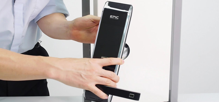 Digital Lock Installation Florin